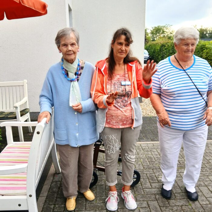 Portrait mit drei Damen